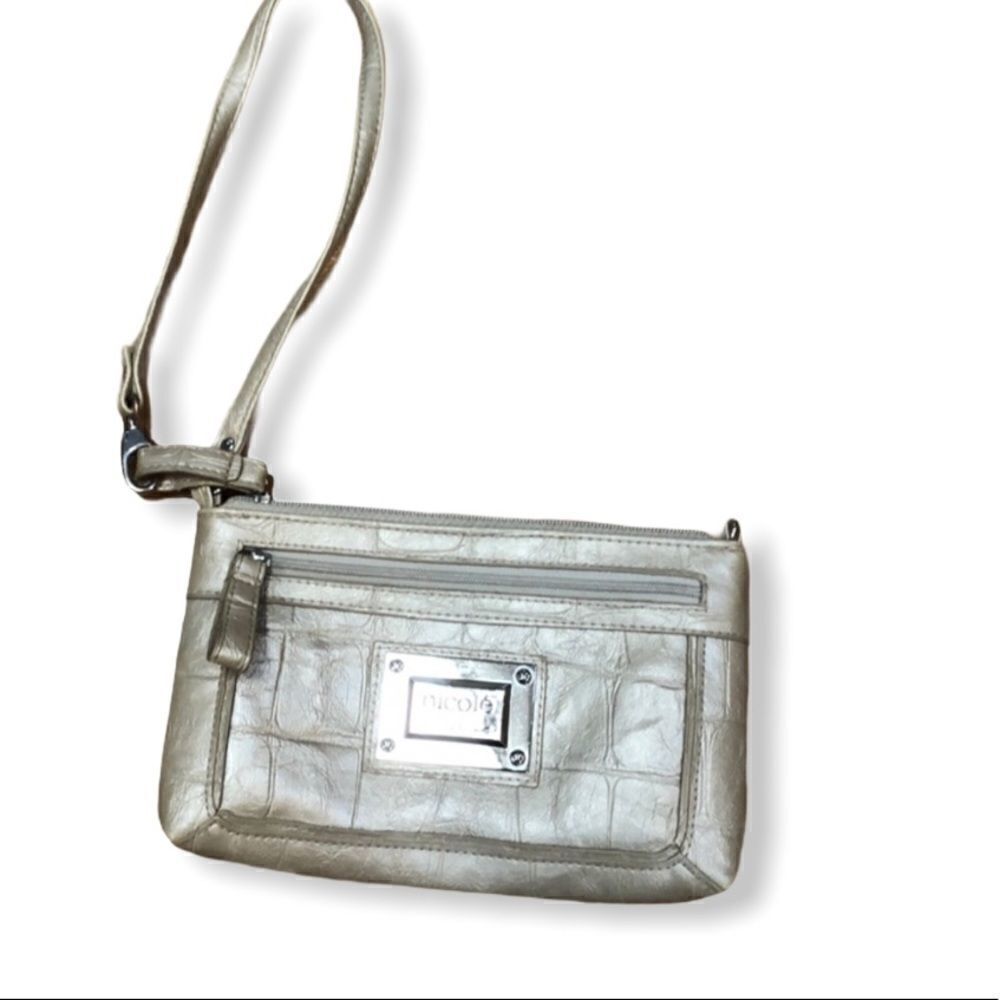 𝅺nicole by Nicole Miller Faux Leather Wristlet